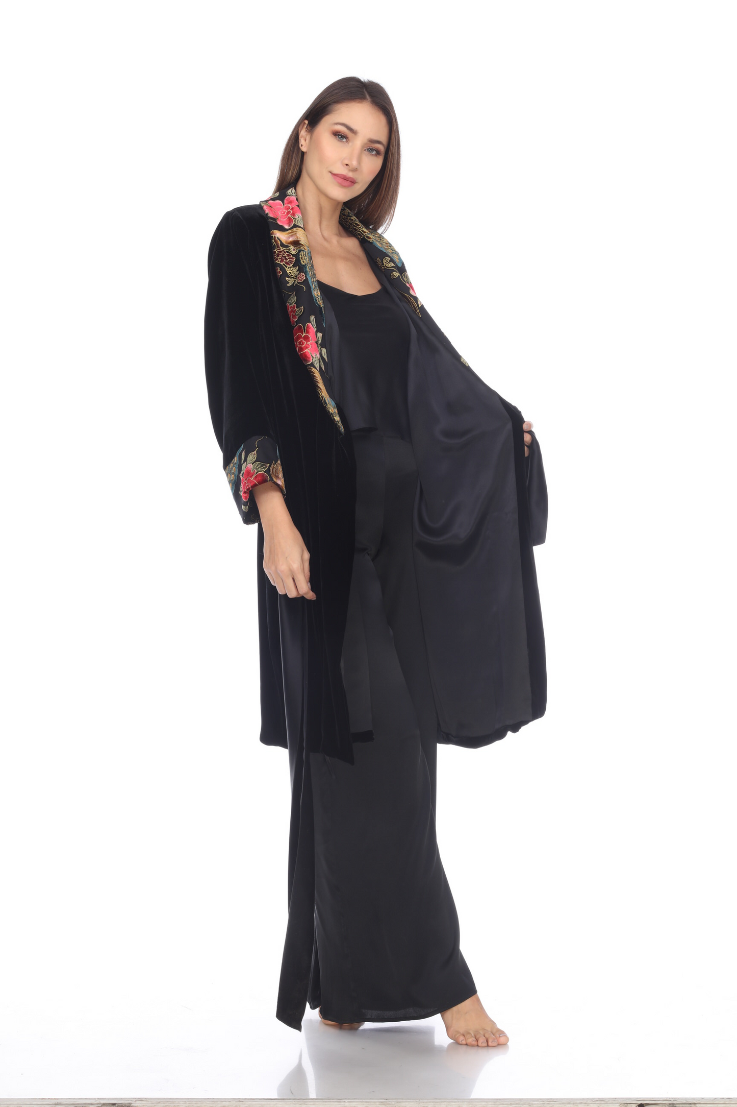 Short Classic Velvet Robe