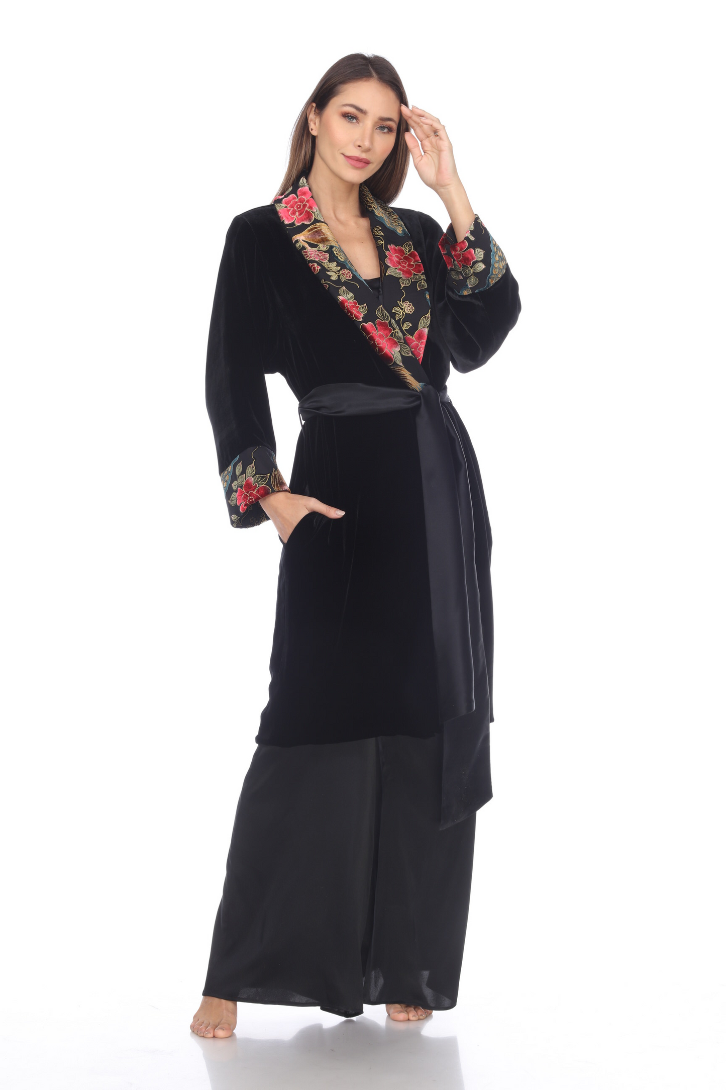 Short Classic Velvet Robe